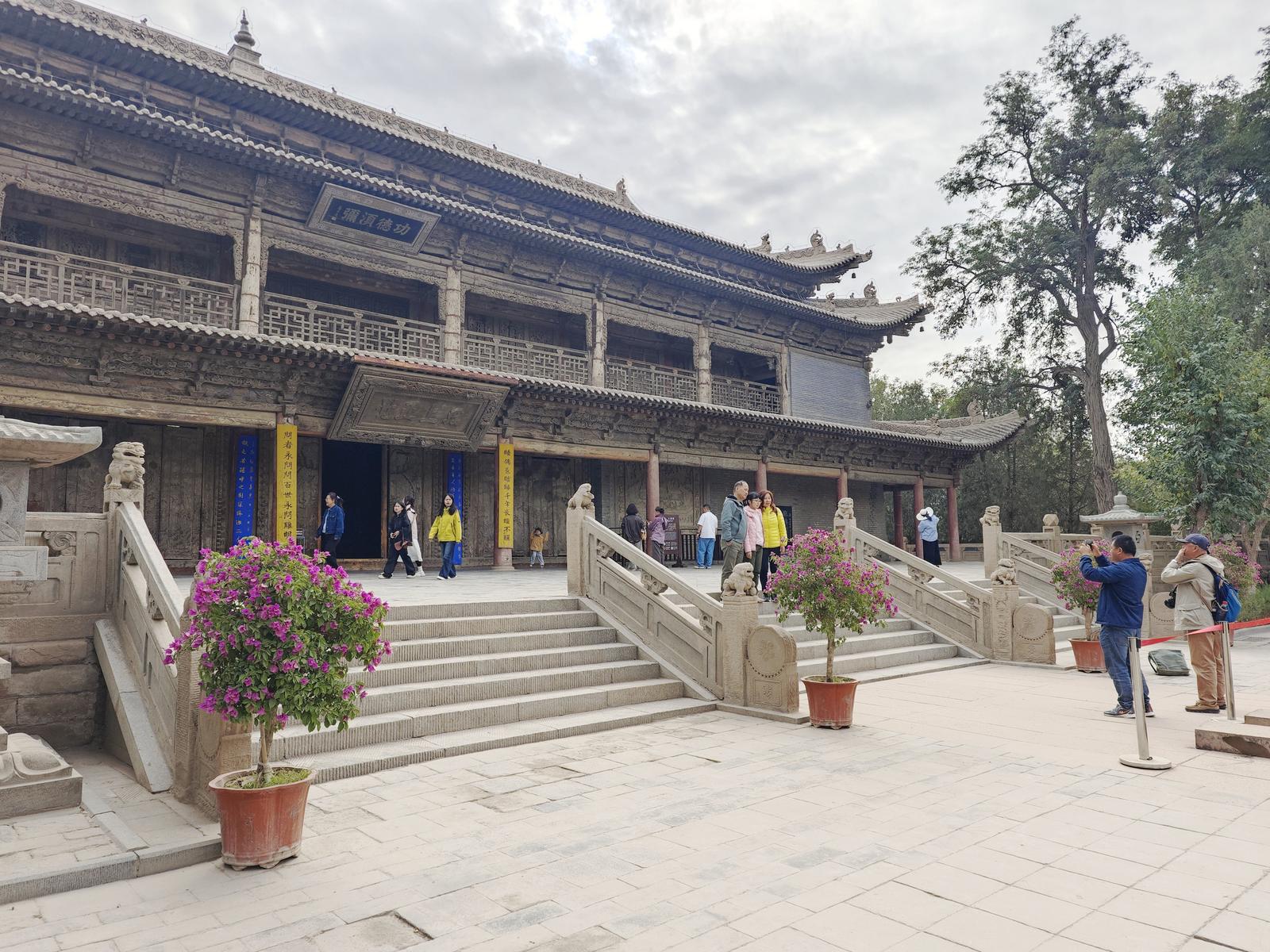 創建全國文明城市｜張掖：雙節同慶賞美景 文明旅游樹新風